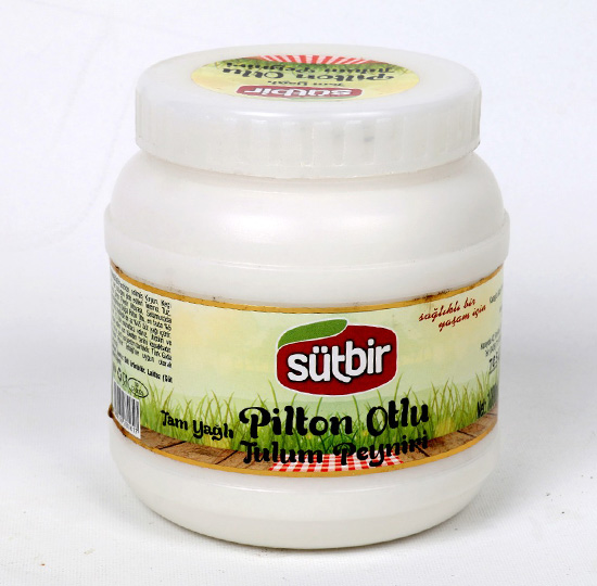Pilton Otlu Tulum Peyniri 1000 Gr